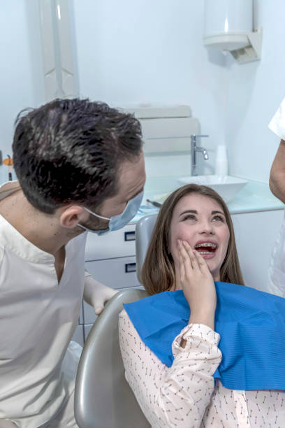 Best Emergency Dental Care for Broken or Chipped Teeth in Latimer, MS